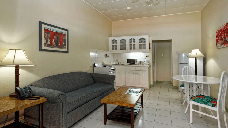 Worthing Court Apartment Hotel